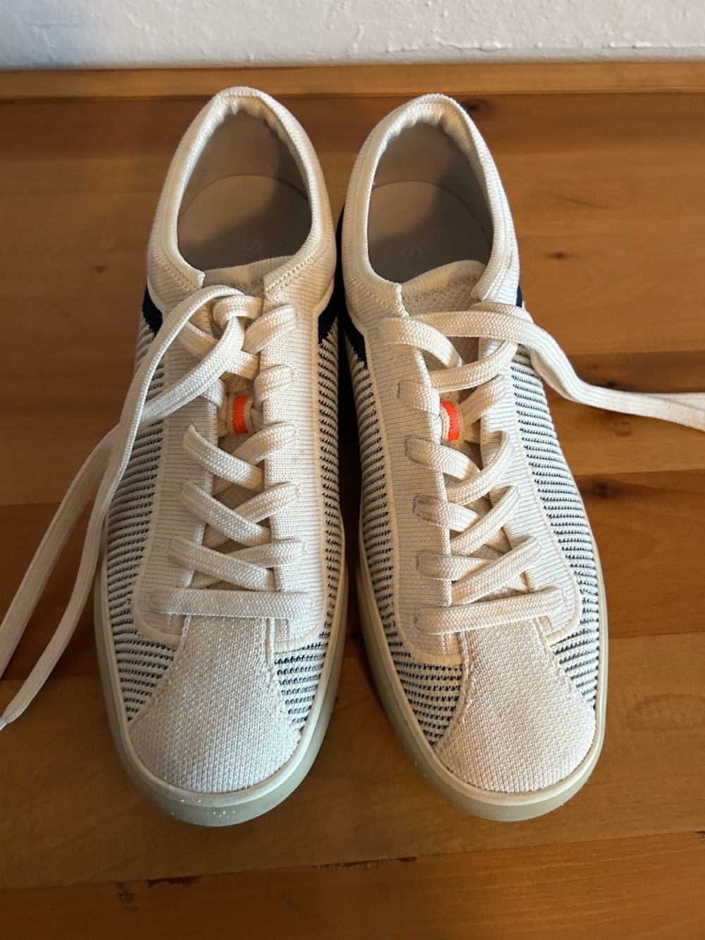 Rothy’s The Lace Up Sneaker | size 7 - Picture 3 of 10